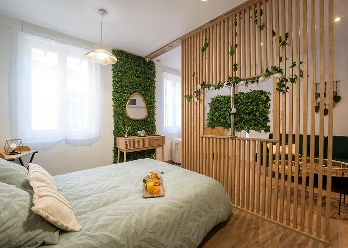 Le Refuge, Cosy Centre De *